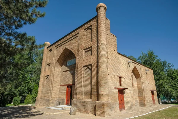카자흐스탄 타라즈 2023년 21일 카자흐스탄 타라즈에 Karakhan Mausoleum — 스톡 사진