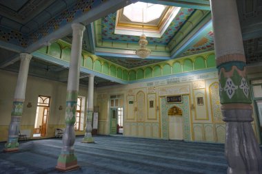 Namangan, Özbekistan - 15 Ekim 2023: Özbekistan 'ın Namangan kentindeki Shayx Eshon Jome Camii manzaraları.