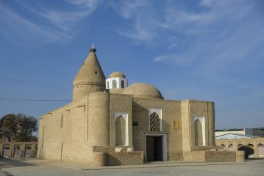 Buhara, Özbekistan - 10 Aralık 2023: The Chashma Ayub Mausoleum Buhara, Özbekistan 'daki Merkez Çarşı yakınlarında yer almaktadır..
