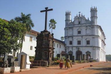 Eski Goa, Hindistan - 2 Şubat 2024: Assisi Aziz Francis Kilisesi 1661 yılında Eski Goa, Hindistan 'da Portekizliler tarafından inşa edilmiştir..