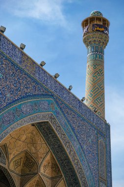 İsfahan, İran - 30 Mart 2024: İran 'ın İsfahan kentindeki Atiq Camii olarak da bilinen Jameh Camii.