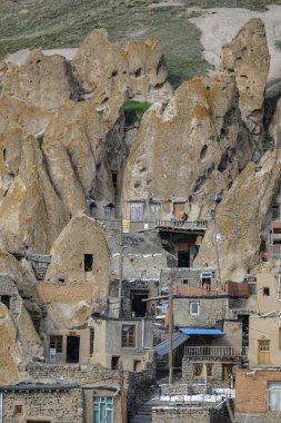 Kandovan, İran - 22 Nisan 2024: Kandova köyü, İran 'ın Doğu Azerbaycan Eyaleti' nin Sahand Kırsal Bölgesi 'nde antik bir köydür..