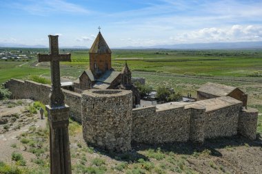 Lusarat, Ermenistan - 15 Mayıs 2024: Khor Virap Manastırı Lusarat, Ermenistan 'da yer almaktadır..