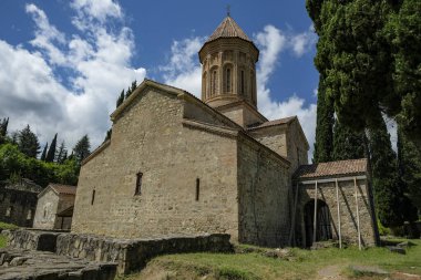 Ikalto, Gürcistan - 28 Haziran 2024: Gürcistan 'ın Kakheti bölgesinde bulunan Ikalto Manastırı.