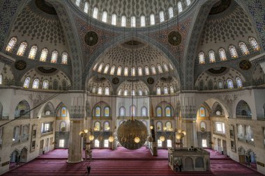 Ankara, Türkiye - 11 Ağustos 2024: Kocatepe Camisi Ankara, Türkiye 'deki en büyük camidir.
