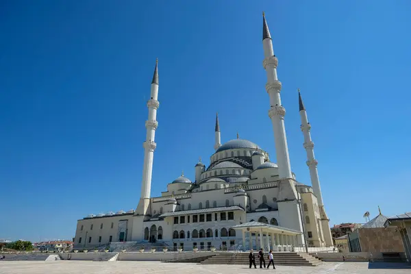 stock image Ankara, Turkey - August 11, 2024: The Kocatepe Mosque is the largest mosque in Ankara, Turkey.