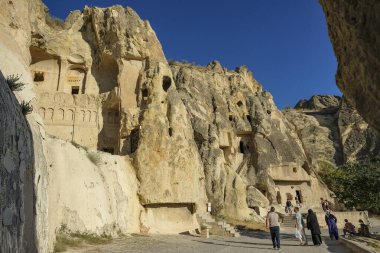Goreme, Türkiye - 15 Ağustos 2024: Kapadokya 'daki Goreme Açık Hava Müzesi.