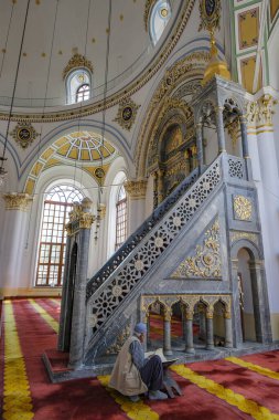 Konya, Türkiye - 17 Ağustos 2024: Azizia Camisi veya Aziziye Camii, Konya, Türkiye 'de bir Osmanlı camii..
