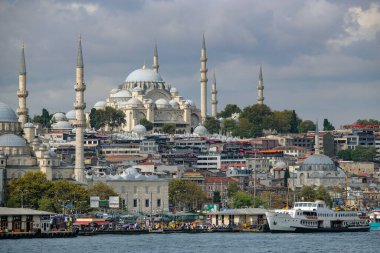 İstanbul, Türkiye - 18 Eylül 2024: Süleyman Camisi İstanbul, Türkiye 'de bir Osmanlı İmparatorluk camii..