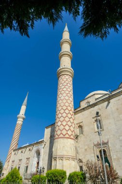 Edirne, Türkiye - 3 Ekim 2024: Edirne, Türkiye 'deki Uc Serefeli Camii veya Üç Balkon Camisi.