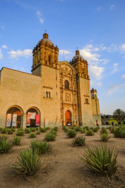 Oaxaca de Juarez, Meksika - 1 Mart 2025: Oaxaca de Juarez, Meksika 'da Santo Domingo de Guzman Manastırı.