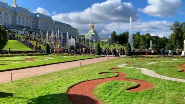 Petrohrad Rusko Října 2022 Petergof Grand Palace Fontány Mnoho Turistů — Stock video