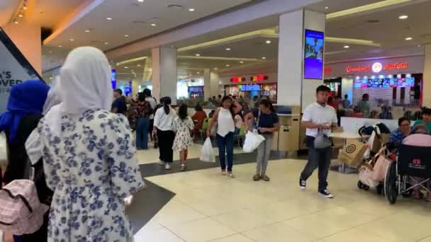 Dubai Egyesült Arab Emírségek Augusztus 2023 Sokan Mall Emirates Élelmiszer — Stock videók