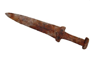 Akinak - İskitli kılıcı, Demir Çağı 'nın ilk dönemlerinden kalma İskitli hançer, beyaz bir arka planda MÖ 3-5 yüzyıl, antik bir İskitli hançer, Demir Çağı' nın ilk dönemlerinden kalma bir silah.