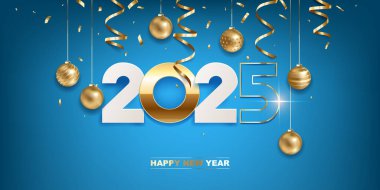 Mutlu yıllar 2025. Beyaz kağıt ve üzerinde Noel süsü ve mavi arka planda konfeti olan altın rakamlar. Tatil tebrik kartı tasarımı.