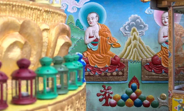 Peinture Pied Grande Statue Bouddha Institut Bouddhiste Tibétain Kagyu Yeunten — Photo