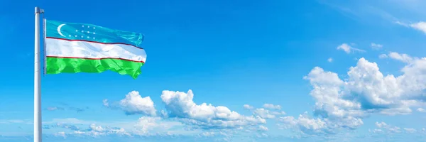 Uzbekistan Flag State Asia Flag Waving Blue Sky Beautiful Clouds — Stock Fotó