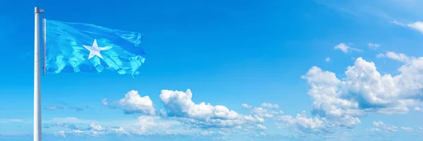 Somalia Flag State Africa Flag Waving Blue Sky Beautiful Clouds — Zdjęcie stockowe