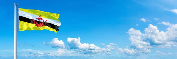 Brunei Flag State Asia Flag Waving Blue Sky Beautiful Clouds — Fotografia de Stock