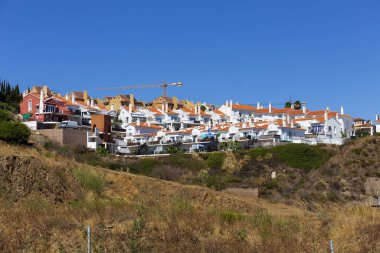 Mijas, Endülüs, İspanya 'da güzel ve renkli İspanyol bitki ve mimarisi