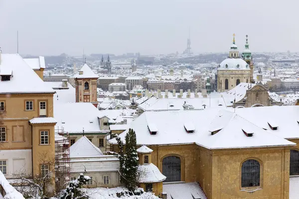 Kış Karlı Prag Şehri, Çek Cumhuriyeti 