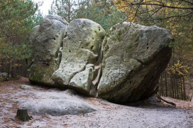 kolorowy krajobraz jesień w Czeskim Raju, Republika Czeska 