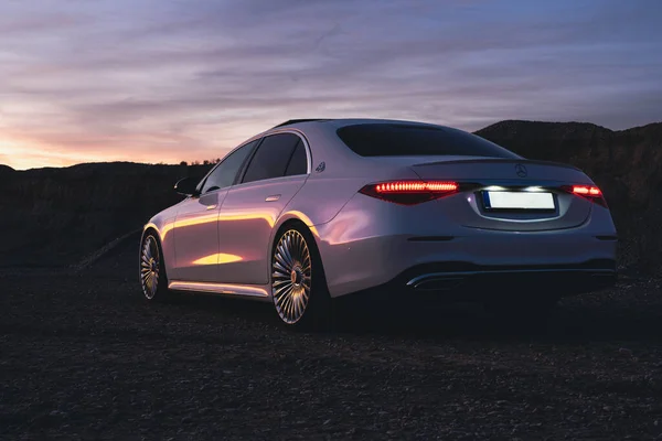  Lüks araba Mercedes Benz Maybach W223