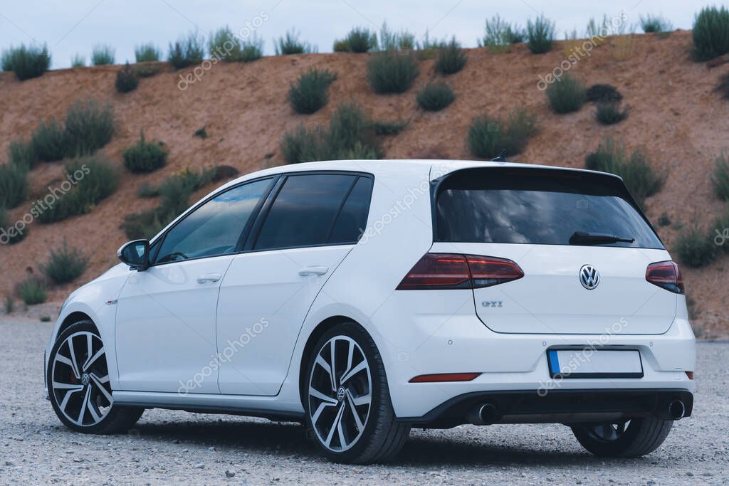 Hot hatch Volkswagen Golf GTI Mk7