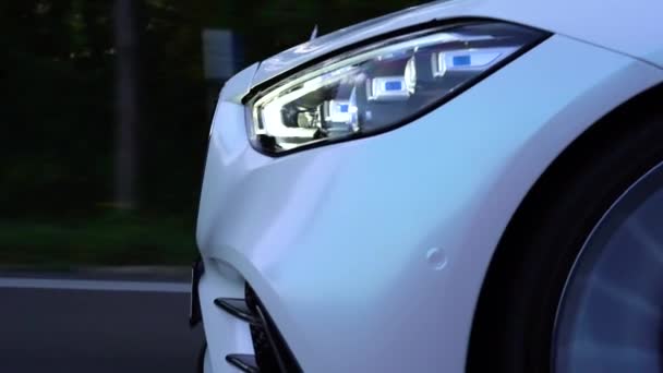 White Mercedes Maybach Rides Slow Motion Sunset — Stockvideo