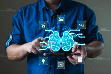 AI güdümlü teknoloji içerik oluşturma, pazarlama stratejileri ve medya yayıncılığını güçlendirir, yüksek kaliteli dijital içerik üretme, yönetme ve sunmada kusursuz bütünleşme ve yeniliğe olanak sağlar.