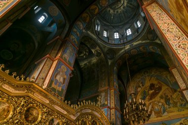 Ukrayna 'nın başkenti Kyiv' deki Aziz Michael Altın Kubbe Katedrali 'nin duvarlarındaki duvar resimleri. Yüksek kalite fotoğraf