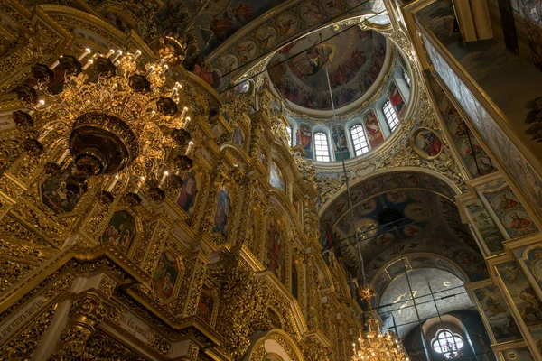 Praktfullt Dekorerade Gyllene Altare Och Fresker Väggarna Det Inre Den — Stockfoto