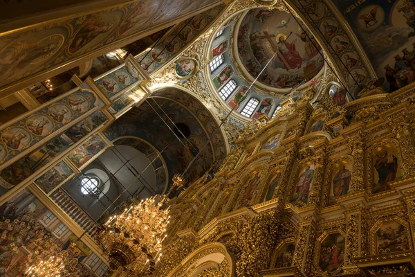 Praktfullt Dekorerade Gyllene Altare Och Fresker Väggarna Det Inre Den — Stockfoto