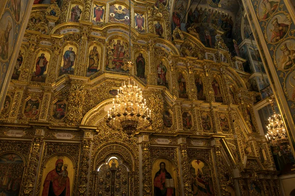Nagyszerűen Díszített Arany Oltár Freskók Falon Belső Szent Dormition Katedrális — Stock Fotó