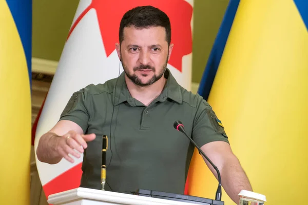 stock image Ukrainian President Volodymyr Zelenskyy is holding a news conference in Kyiv, Ukraine on June 10, 2023, amid Russias attack on Ukraine. High quality photo