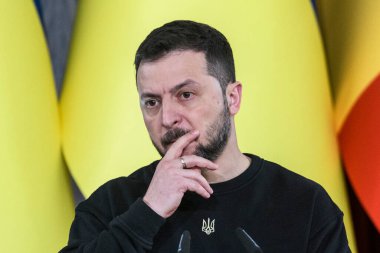 Ukrayna Cumhurbaşkanı Volodymyr Zelenskiy, 21 Kasım 2023 tarihinde Ukrayna 'nın başkenti Kyiv' de Moldova Cumhurbaşkanı Maia Sandu ve Avrupa Konseyi Başkanı Charles Michel ile ortak bir basın toplantısına katıldı.