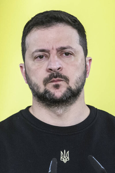 Президент Украины Владимир Зеленский принял участие в совместной пресс-конференции с Президентом Молдовы Майей Санду и Председателем Европейского Совета Шарлем Мишелем в Киеве, Украина 21 ноября 2023 года