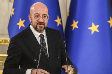 Avrupa Konseyi Başkanı Charles Michel Ukrayna Cumhurbaşkanı Volodymyr Zelenskiy ve Moldova Cumhurbaşkanı Maia Sandu ile 21 Kasım 2023 'te Ukrayna' nın başkenti Kyiv 'de düzenlediği ortak basın toplantısına katıldı. 