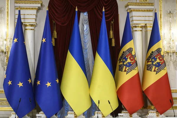 stock image The national flags of Ukraine, Moldova and the flags of the European Union during a diplomatic event in Kyiv, Ukraine November 21, 2023 . High quality photo