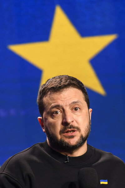 Президент Украины Владимир Зеленский во время большой итоговой пресс-конференции в Киеве, Украина, 19 декабря 2023 года. Высокое качество фото