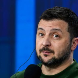 High-Stakes Diplomacy as Zelensky and Trump Prepare Florida Talks Amid Ongoing War