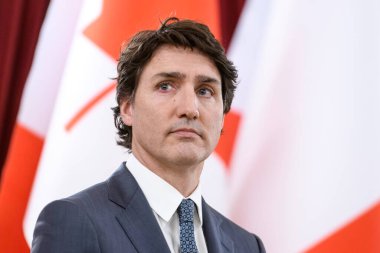 Kanada Başbakanı Justin Trudeau, Ukrayna Cumhurbaşkanı Volodymyr Zelenskiy ile birlikte 24 Şubat 2024 tarihinde Ukrayna 'nın Kyiv kentinde düzenlediği ortak basın toplantısına katılıyor. Yüksek kalite fotoğraf