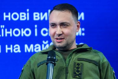 Ukrayna Askeri İstihbarat Şefi Kyrylo Budanov, Rusya 'nın Ukrayna' ya saldırısına devam ettiği 27 Mart 2024 tarihinde Ukrayna 'nın başkenti Kyiv' de düzenlenen 2024 Kyiv Stratcom Forumuna katılıyor.. 