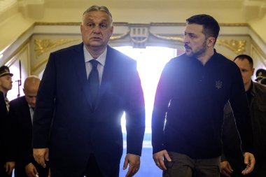 Macaristan Başbakanı Viktor Orban, Ukrayna Cumhurbaşkanı Volodymyr Zelenskiy ile 2 Temmuz 2024 'te Ukrayna' nın Kyiv kentinde yapacağı görüşmede, habersiz bir ziyaret için Kyiv 'e geliyor. Yüksek kalite fotoğraf