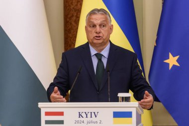 Macaristan Başbakanı Viktor Orban Ukrayna Cumhurbaşkanı Volodymyr Zelenskiy ile 2 Temmuz 2024 'te Ukrayna' nın Kyiv kentinde düzenlediği ortak basın toplantısına katılacak. Yüksek kalite fotoğraf