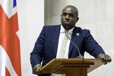 İngiltere Dışişleri Bakanı David Lammy 11 Eylül 2024 'te Ukrayna' nın başkenti Kyiv 'de düzenlenen basın toplantısında konuştu. Yüksek kalite fotoğraf