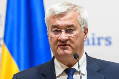 Ukrayna Dışişleri Bakanı Andrii Sybiha 11 Eylül 2024 tarihinde Ukrayna 'nın Kyiv kentinde Dışişleri Bakanlığı' nda düzenlediği basın toplantısında konuştu. Yüksek kalite fotoğraf