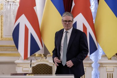 Birleşik Krallık Başbakanı Keir Starmer, Ukrayna Cumhurbaşkanı Volodymyr Zelenskiy ile 16 Ocak 2025 tarihinde Ukrayna 'nın Kyiv kentinde düzenlediği ortak basın toplantısına katıldı. Yüksek kalite fotoğraf