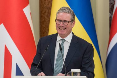 Birleşik Krallık Başbakanı Keir Starmer, Ukrayna Cumhurbaşkanı Volodymyr Zelenskiy ile 16 Ocak 2025 tarihinde Ukrayna 'nın Kyiv kentinde düzenlediği ortak basın toplantısına katıldı. Yüksek kalite fotoğraf
