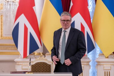 Birleşik Krallık Başbakanı Keir Starmer, Ukrayna Cumhurbaşkanı Volodymyr Zelenskiy ile 16 Ocak 2025 tarihinde Ukrayna 'nın Kyiv kentinde düzenlediği ortak basın toplantısına katıldı. Yüksek kalite fotoğraf